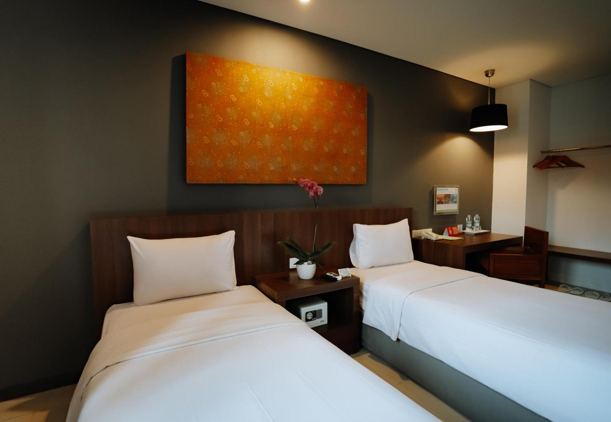 Praja Hotel Denpasar  Luaran gambar