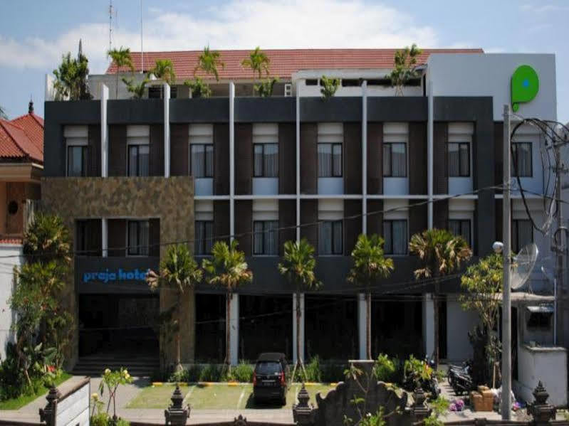 Praja Hotel Denpasar  Luaran gambar